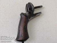 Mâner revolver Lefoucher piesa carbonizată capac ax