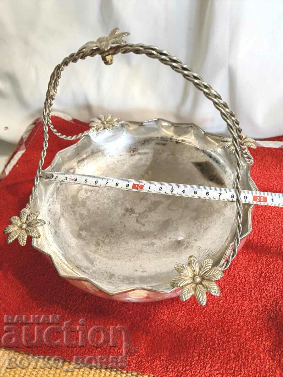 Старинна Бронзова Посребрена Фруктиера Кошница с цена 59.00 лв. | € 30.17