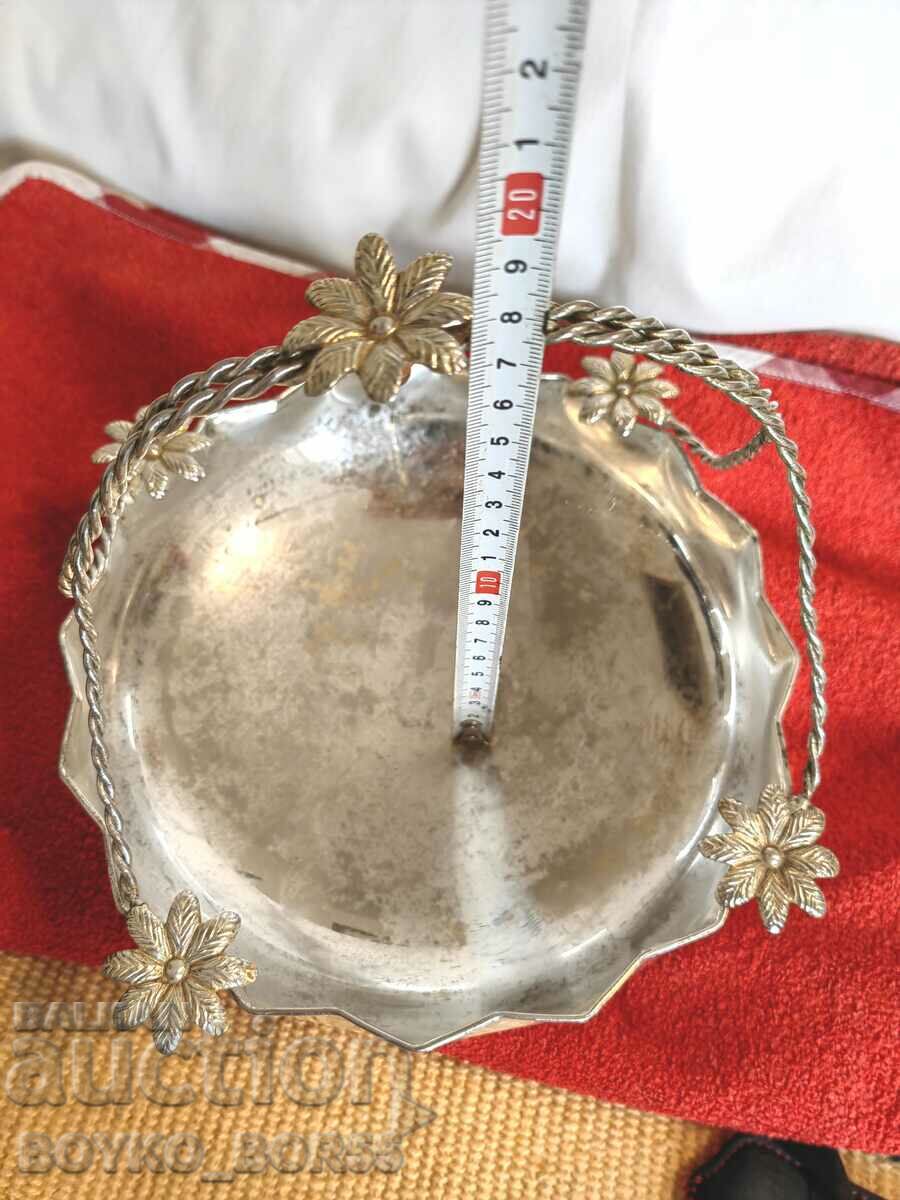 Доставка на Старинна Бронзова Посребрена Фруктиера Кошница