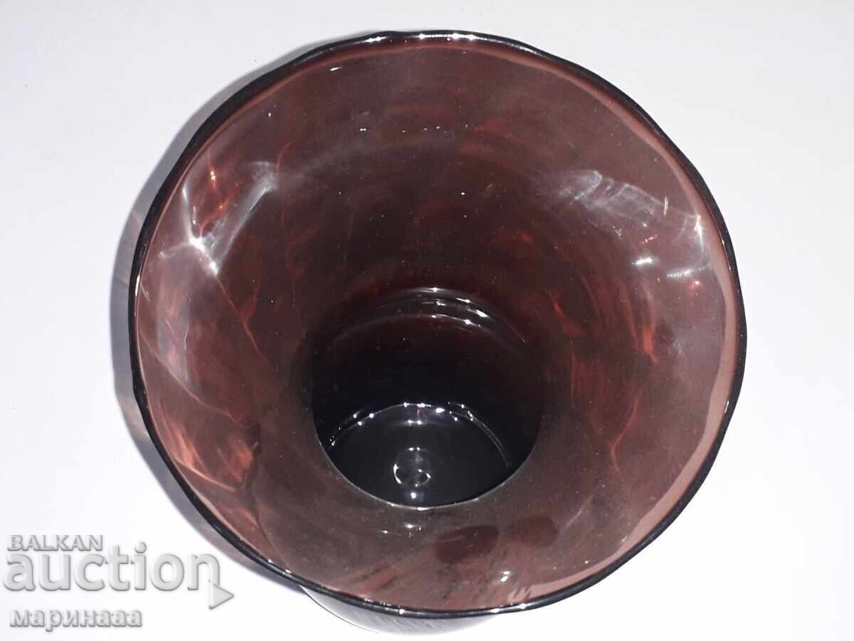 Delivery of LARGE VASE. GLASS. GERMANY Delivery of LARGE VASE. GLASS. GERMANY