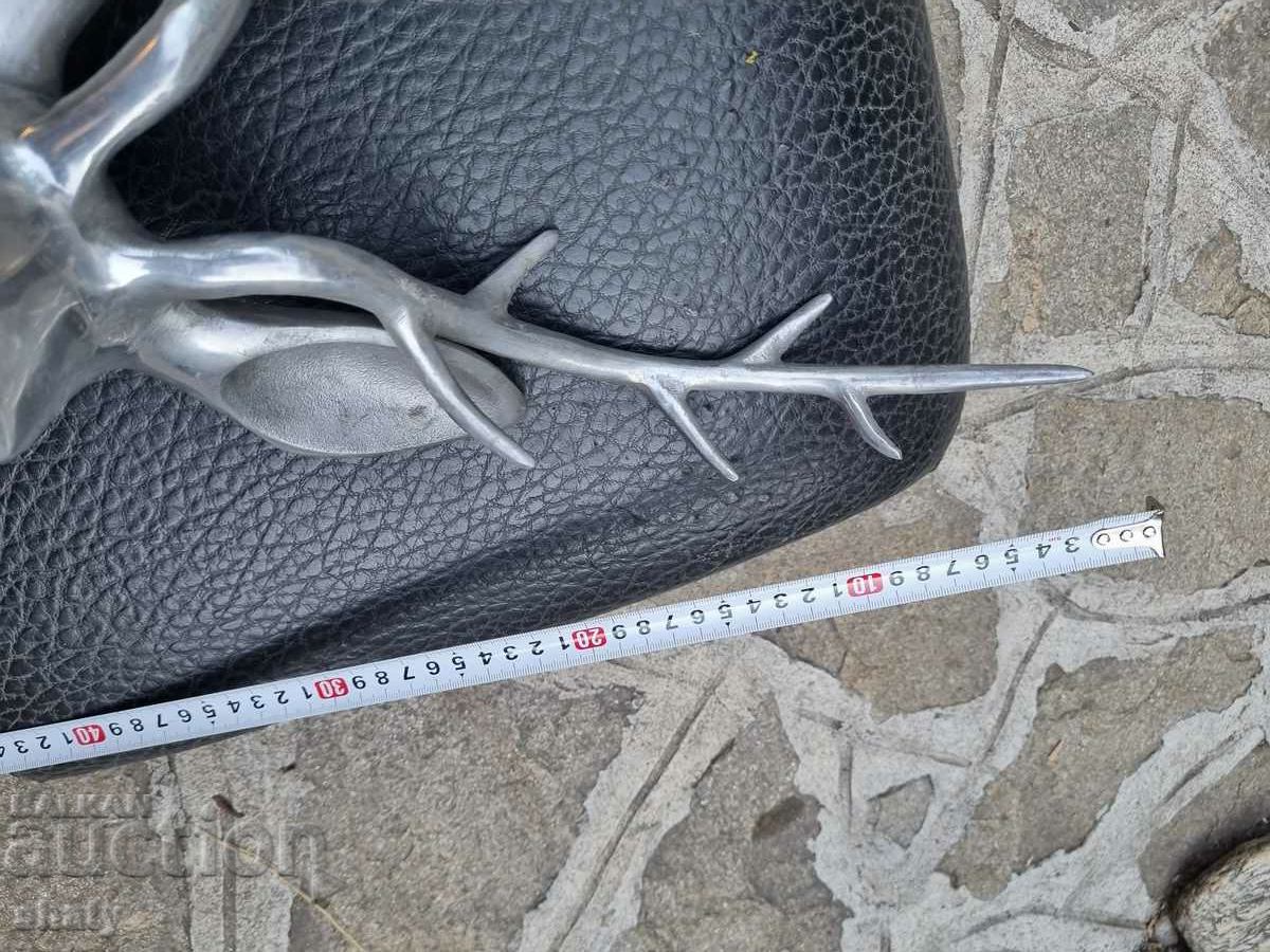 Auction Aluminum sculpture. Deer Auction Aluminum sculpture. Deer