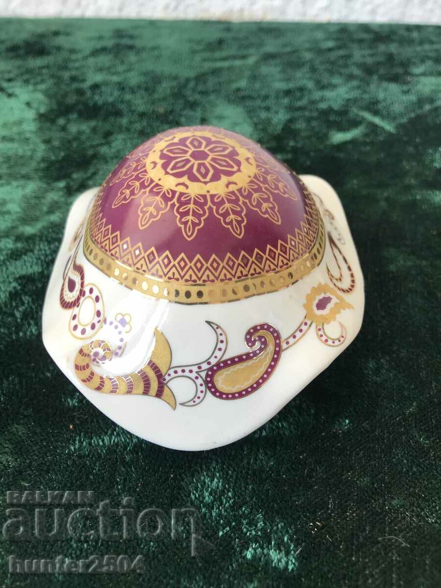 Delivery of Tortoise-Limoges, 13/9 cm