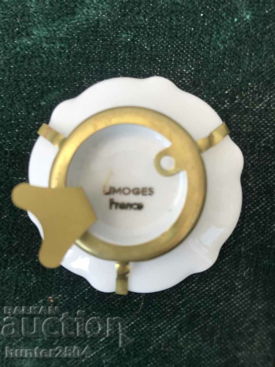 Auction Plate - Limoges, 5 cm Auction Plate - Limoges, 5 cm