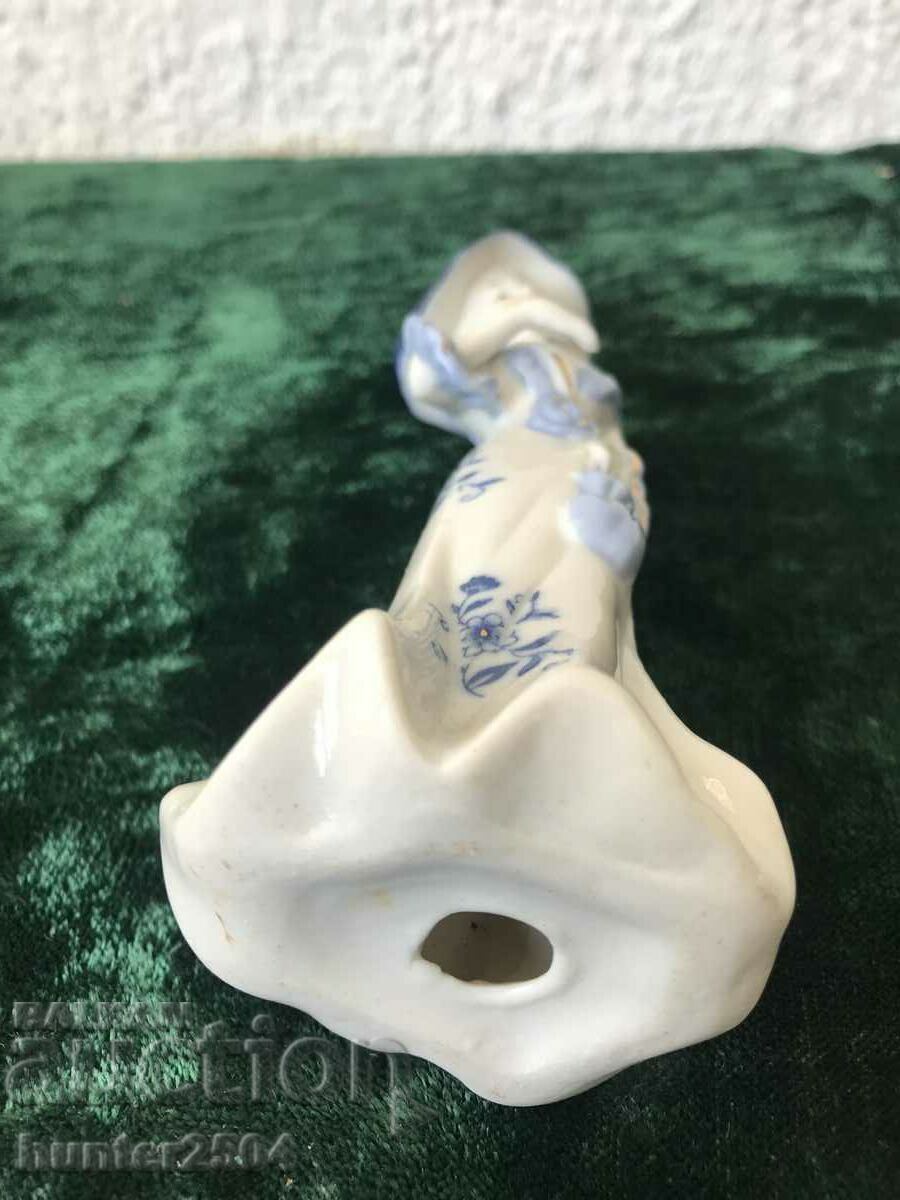 Lady with a hat-16 cm - 5 Lady with a hat-16 cm - 5