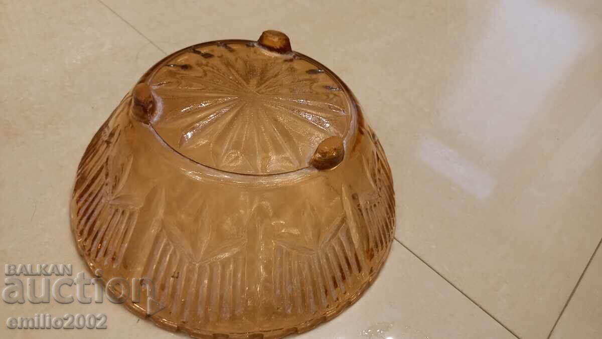 Auction Glass fruit bowl retro soc Auction Glass fruit bowl retro soc