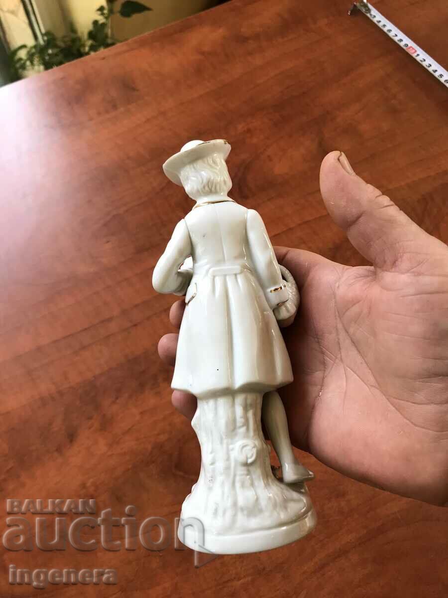 PORCELAIN FIGURE STATUTE GOLD - 5 PORCELAIN FIGURE STATUTE GOLD - 5