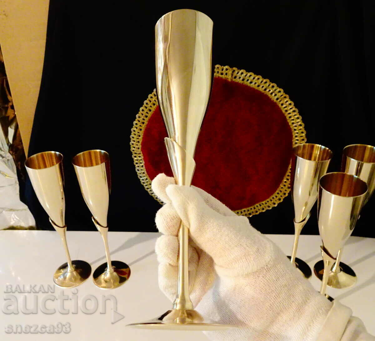 Bronze goblet, wine glass, champagne, 25 cm. with price 79.00 BGN | € 40.39