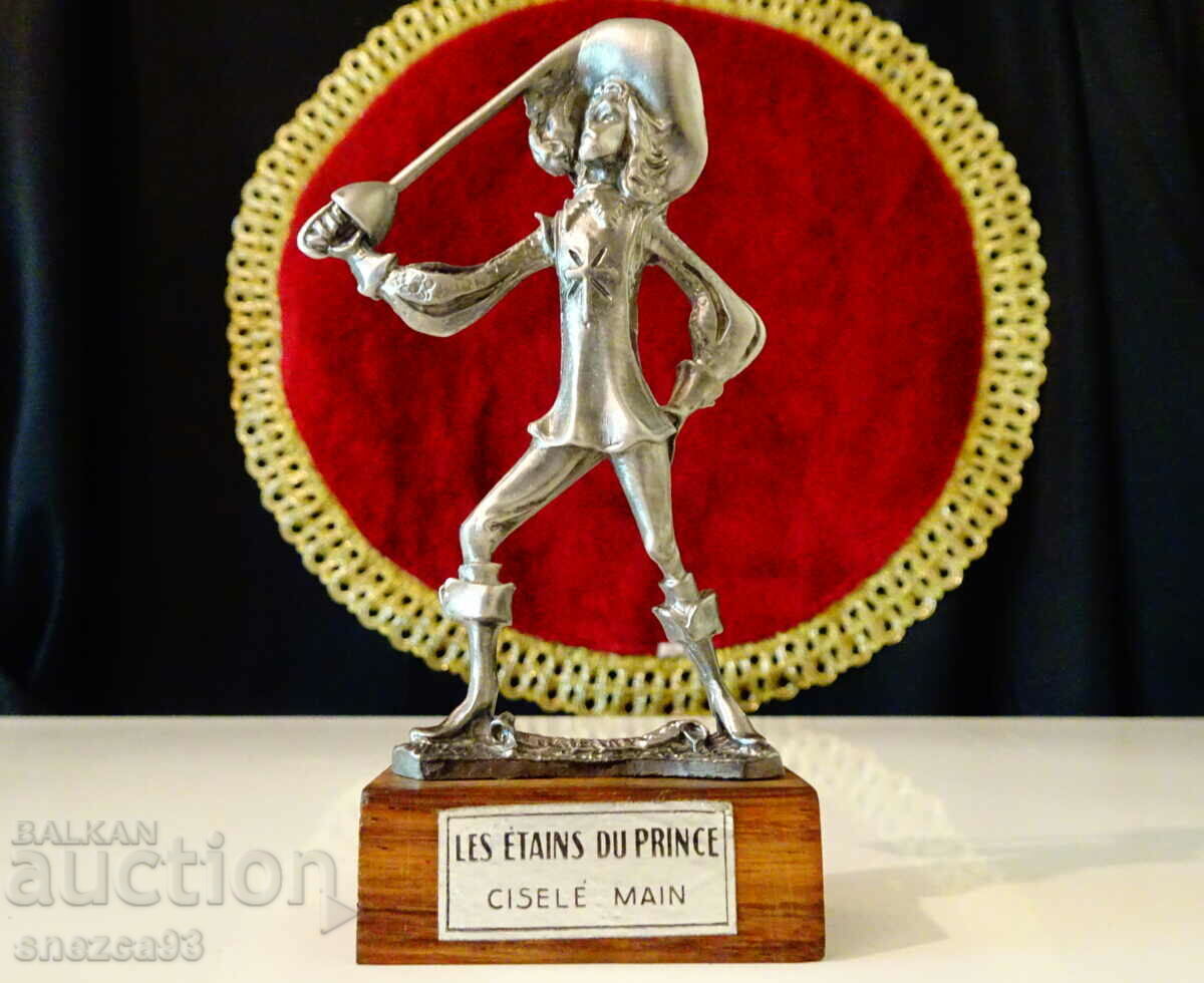 Tin figurines, figures of Athos and Aramis, musketeer. with price 98.00 BGN | € 50.11