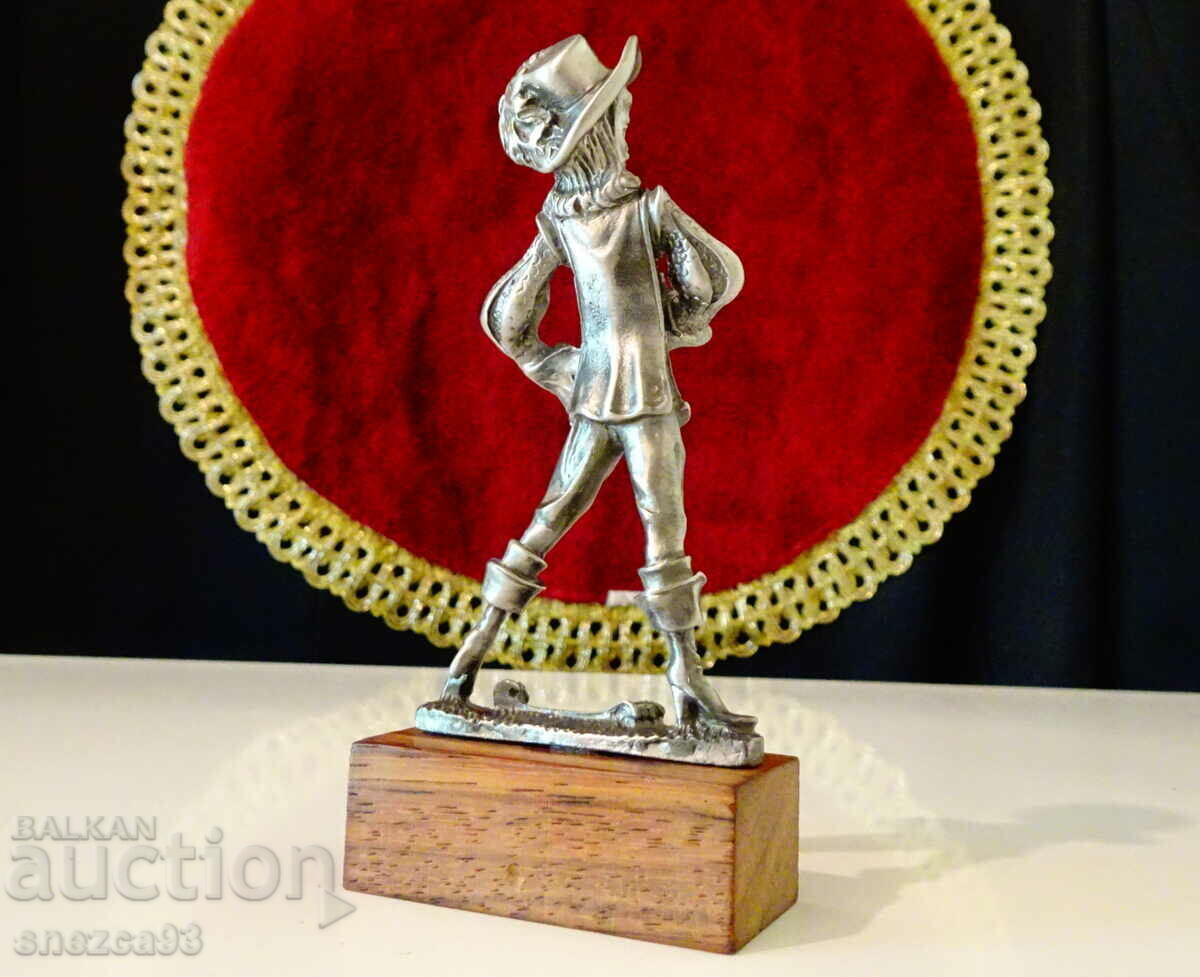 Tin figurines, figures of Athos and Aramis, musketeer. - 6