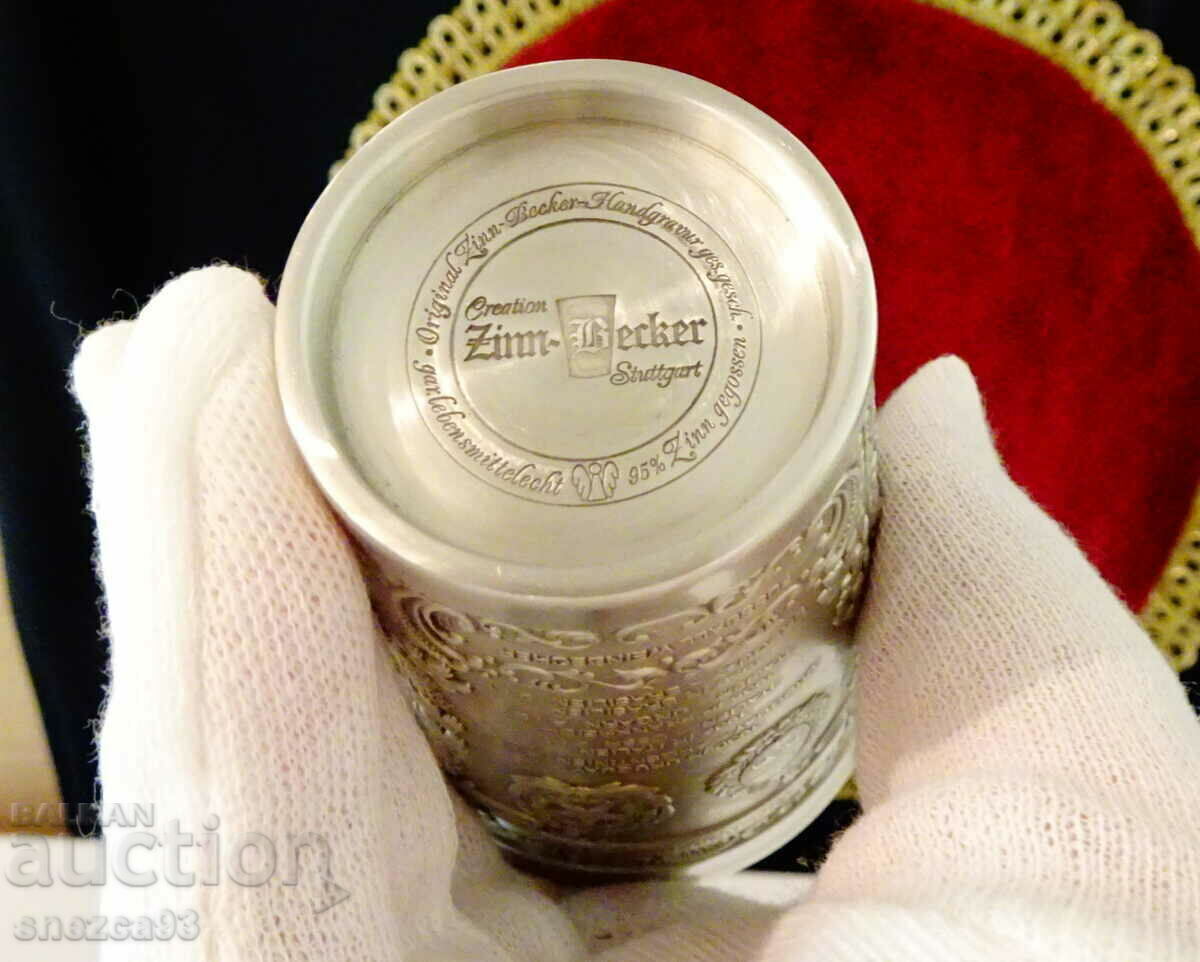 Pewter wine glass with German coats of arms - 6