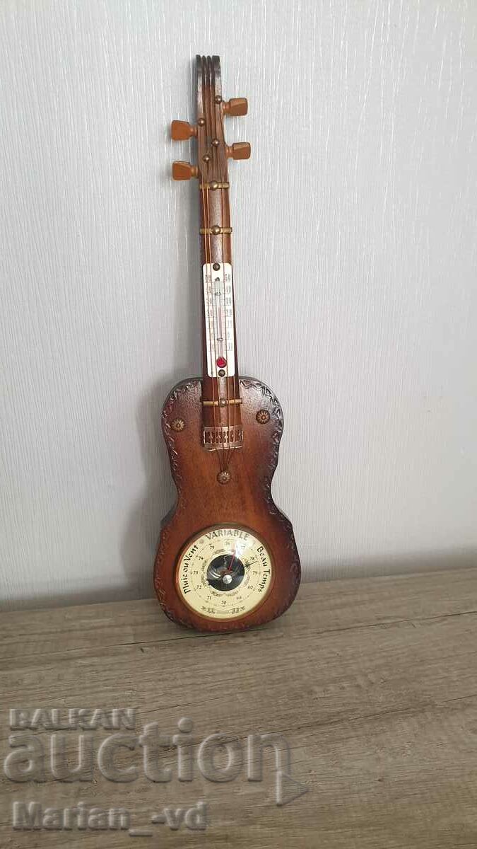 Barometru vechi german, termometru ca o vioară