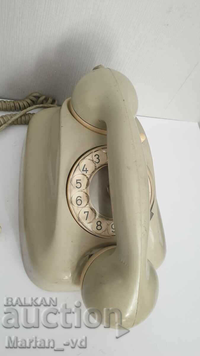 TELEFON ROTARY ANTIC MARCA SIEMENS cu preț 100.00 BGN | € 51.13