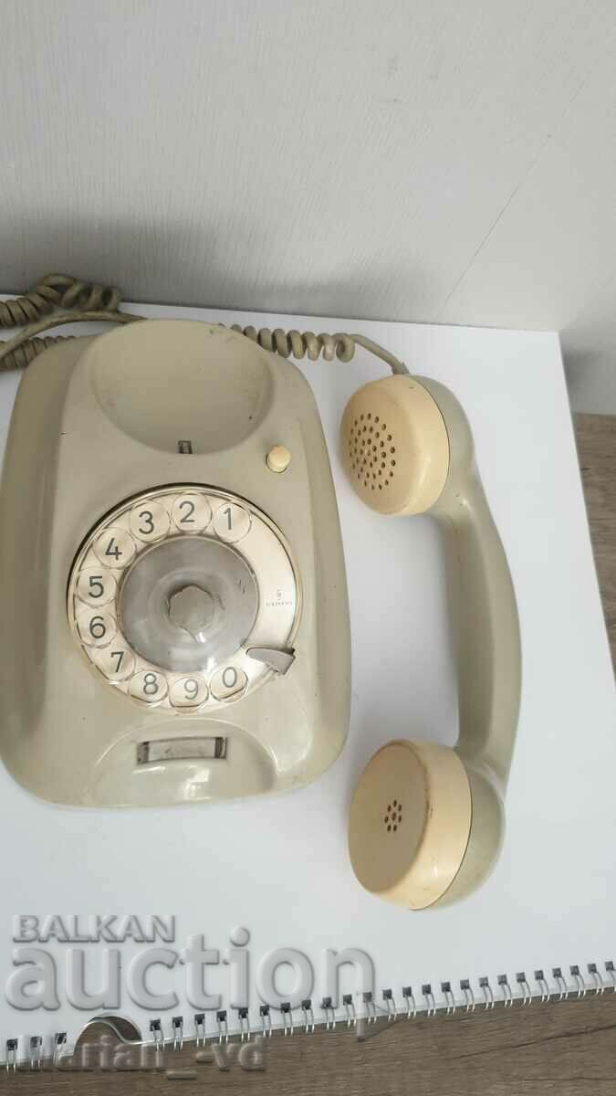 Livrarea TELEFON ROTARY ANTIC MARCA SIEMENS