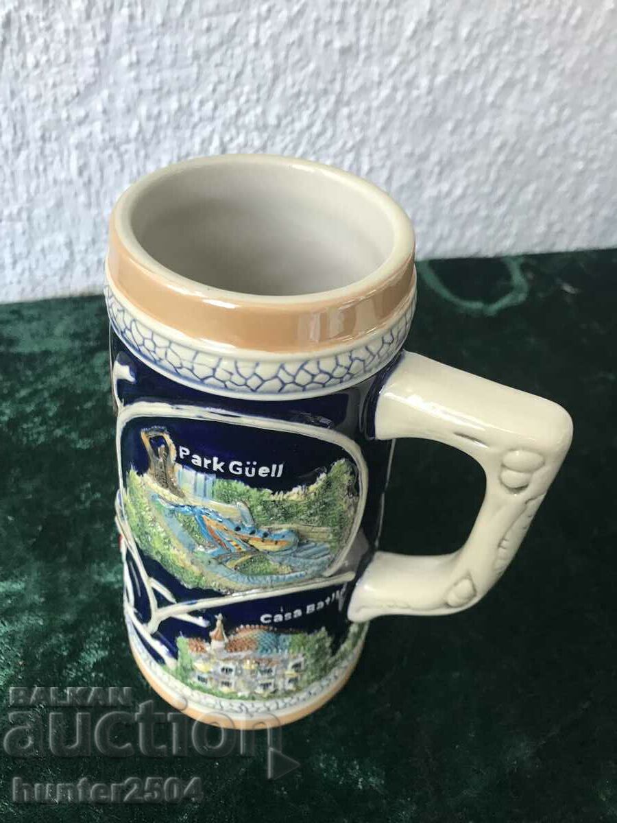 Barcelona mug-19/7 cm with price 29.95 BGN | € 15.31