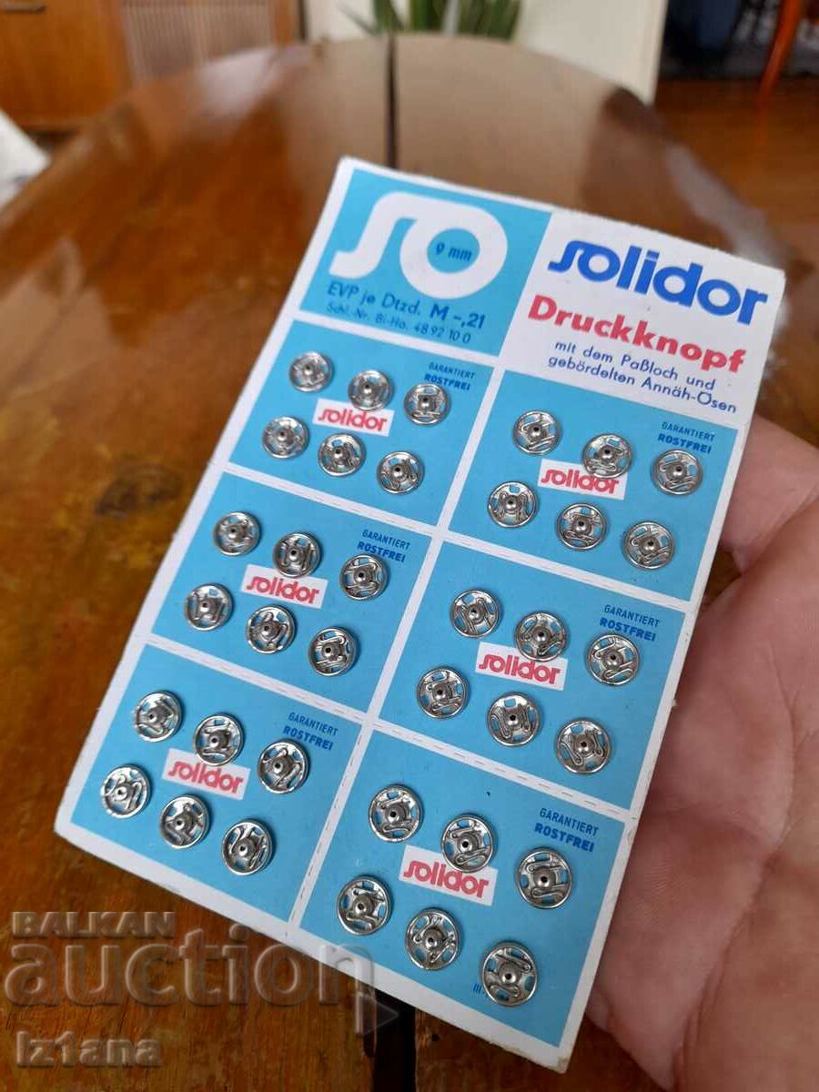 Old button, Solidor buttons with price 15.00 BGN | € 7.67 Old button, Solidor buttons with price 15.00 BGN | € 7.67