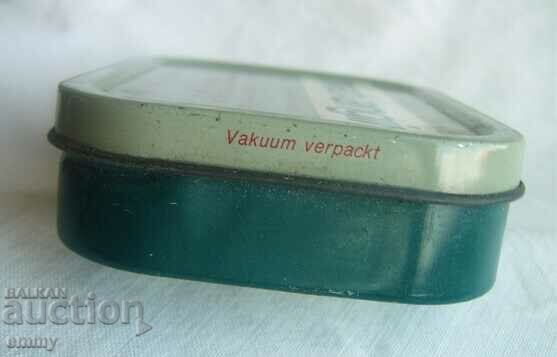 Auction Metal medicine box, Germany - "neo-angin" Auction Metal medicine box, Germany - "neo-angin"