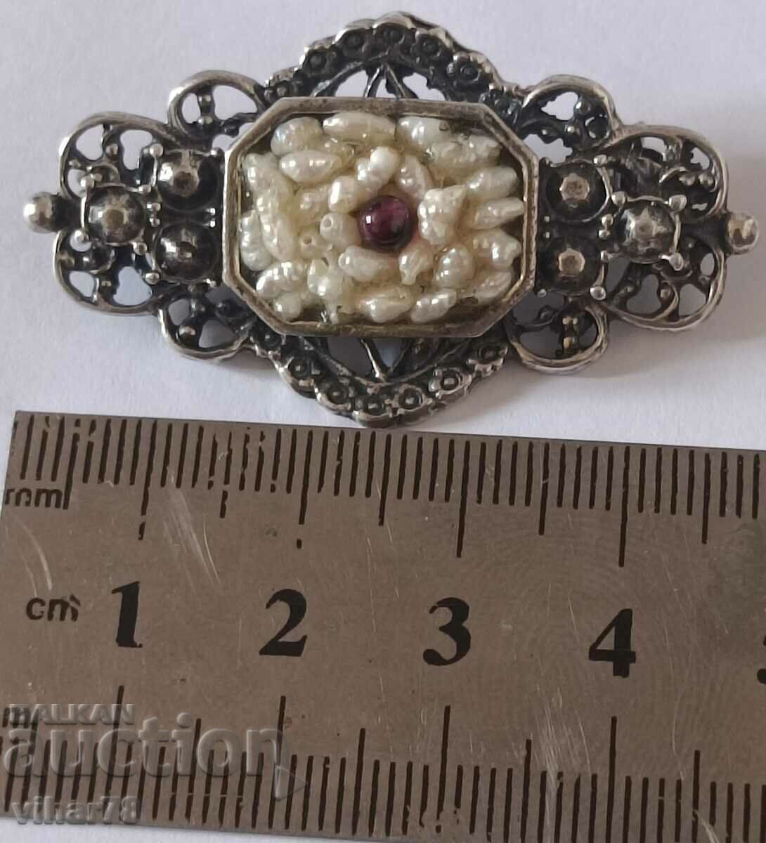 Livrarea BROȘĂ-ARGINT