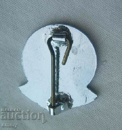 FC Tottenham Hotspur Badge, England, Enamel with price 14.00 BGN | € 7.16