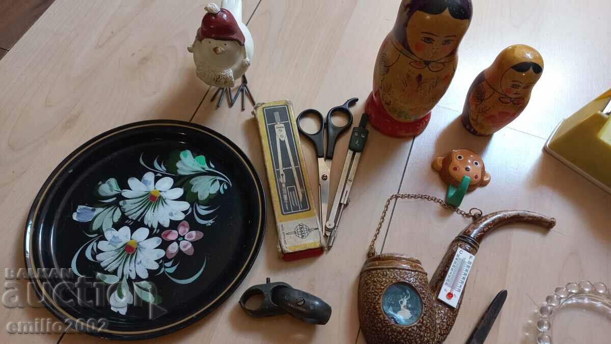 Various things from the wife with price 9.00 BGN | € 4.60 Various things from the wife with price 9.00 BGN | € 4.60