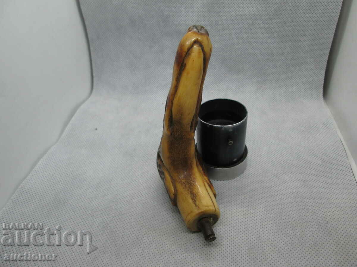 Delivery of BEAUTIFUL RARE CANE HANDLE - BONE Delivery of BEAUTIFUL RARE CANE HANDLE - BONE