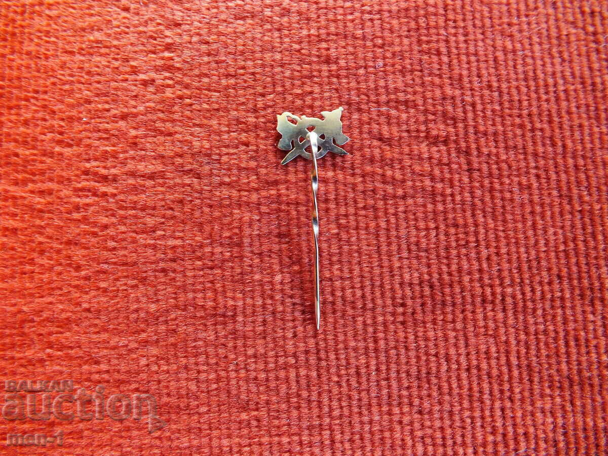 Gold lapel pin with price 100.00 BGN | € 51.13 Gold lapel pin with price 100.00 BGN | € 51.13