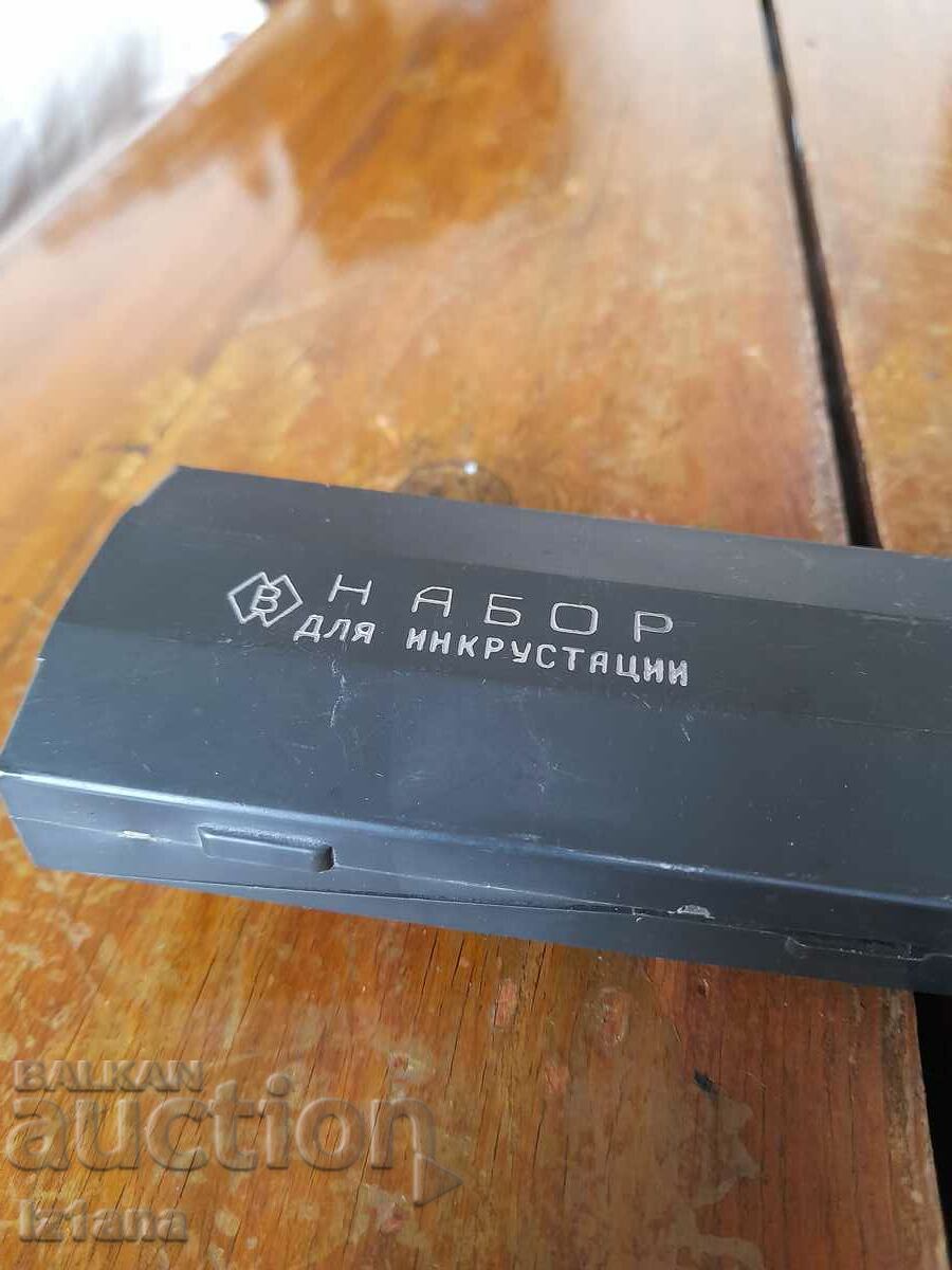 Old Inlay knives with price 100.00 BGN | € 51.13 Old Inlay knives with price 100.00 BGN | € 51.13