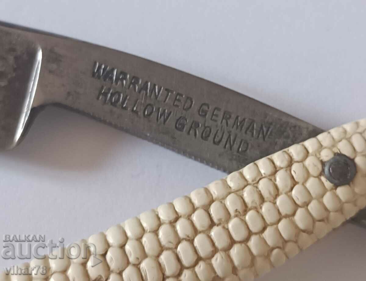 Old Collector's Razor with price 59.99 BGN | € 30.67 Old Collector's Razor with price 59.99 BGN | € 30.67