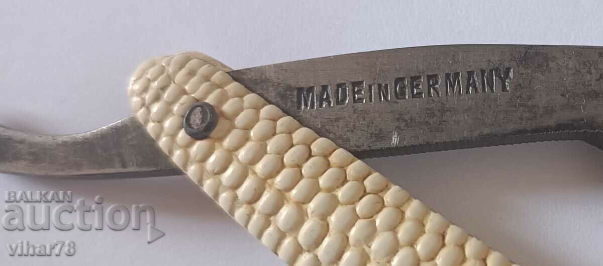 Auction Old Collector's Razor Auction Old Collector's Razor