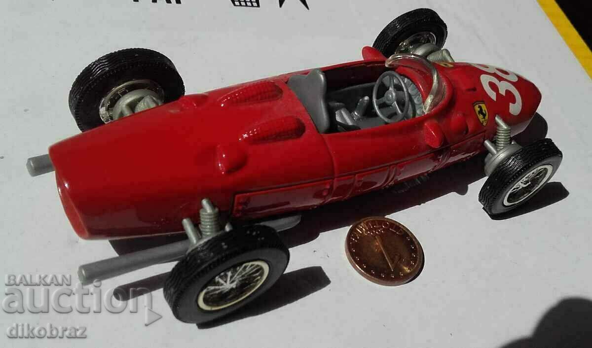 Ferrari / Ferrari 1961 156 F1 - M 1;38 Shell Collection from 1998 with price 67.69 BGN | € 34.61 Ferrari / Ferrari 1961 156 F1 - M 1;38 Shell Collection from 1998 with price 67.69 BGN | € 34.61