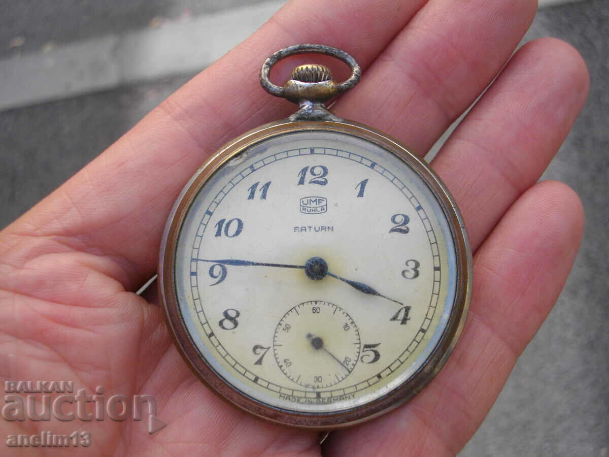 Auction  UMF RUHLA SATURN COLLECTIBLE POCKET WATCH