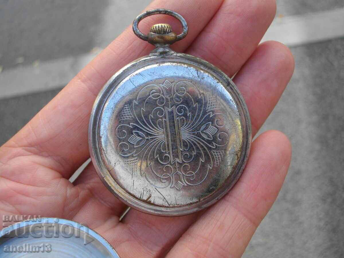 UMF RUHLA SATURN COLLECTIBLE POCKET WATCH - 5