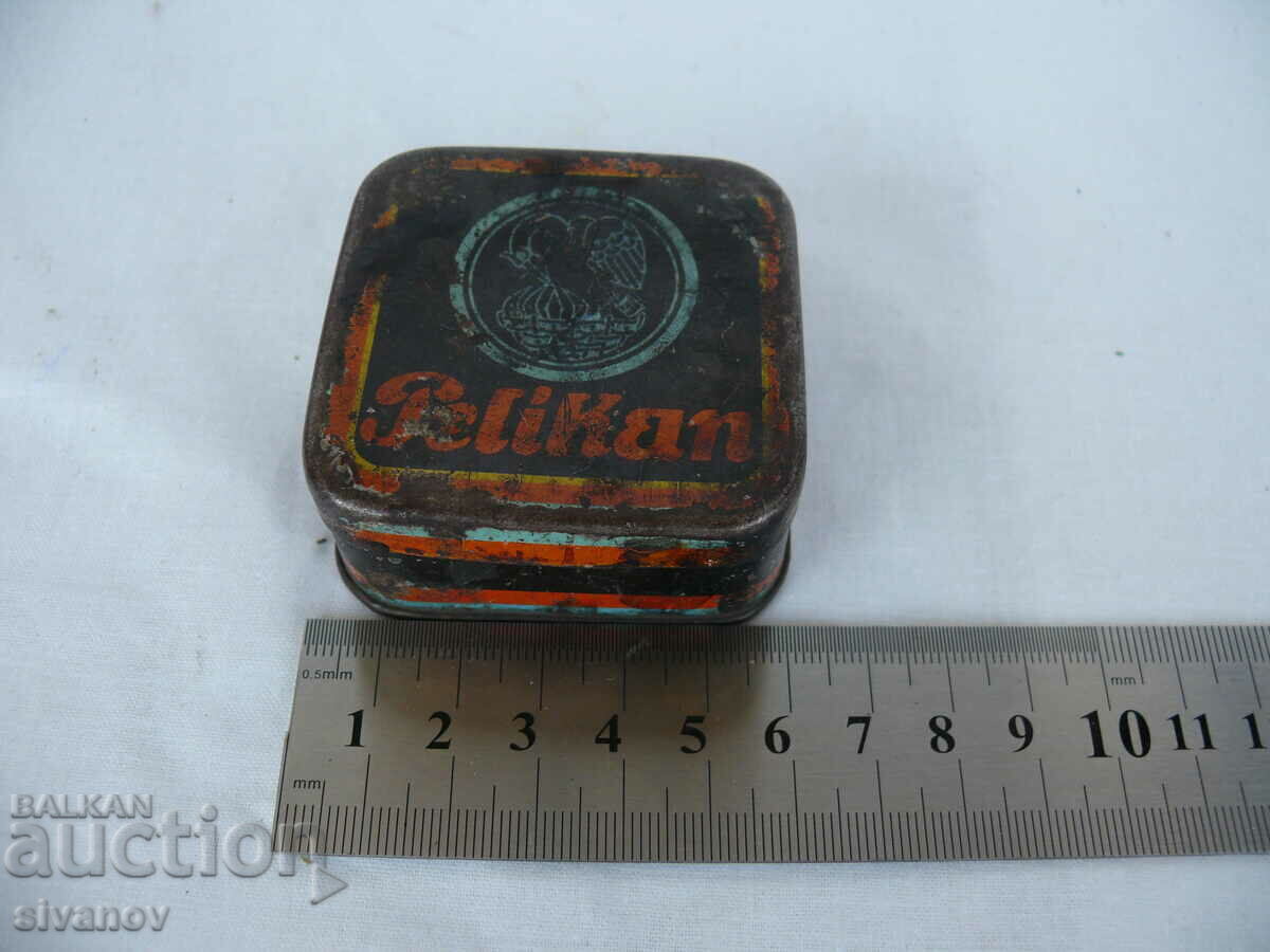 Old Pelikan Metal Box #1426 - 6 Old Pelikan Metal Box #1426 - 6