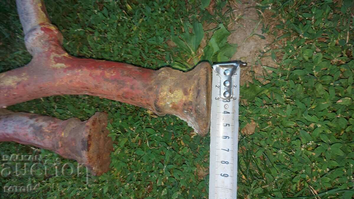 BENCH - CAST IRON - KINGDOM OF BULGARIA - 35 kg. - 6 BENCH - CAST IRON - KINGDOM OF BULGARIA - 35 kg. - 6