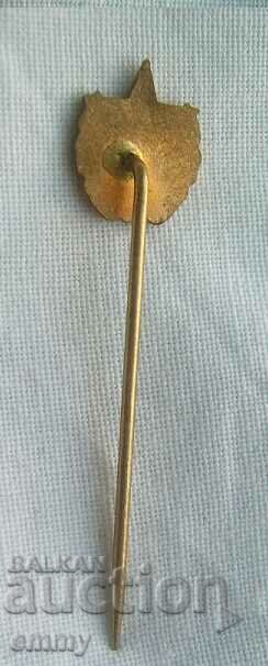 Football badge FC Ruda Hvezda/Red Star - Czechoslovakia with price 2.50 BGN | € 1.28