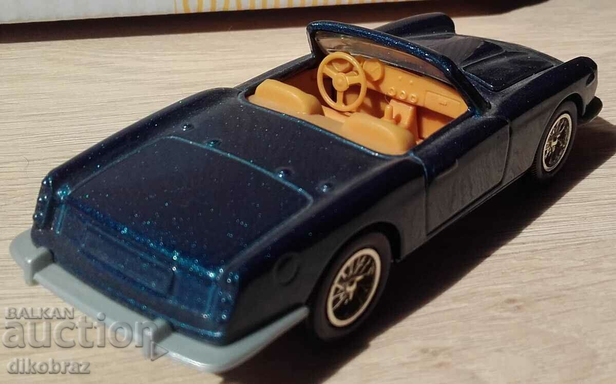 Ferrari / Ferrari 1961 400 Superamerica Shell Collection from 1998 with price 67.69 BGN | € 34.61 Ferrari / Ferrari 1961 400 Superamerica Shell Collection from 1998 with price 67.69 BGN | € 34.61