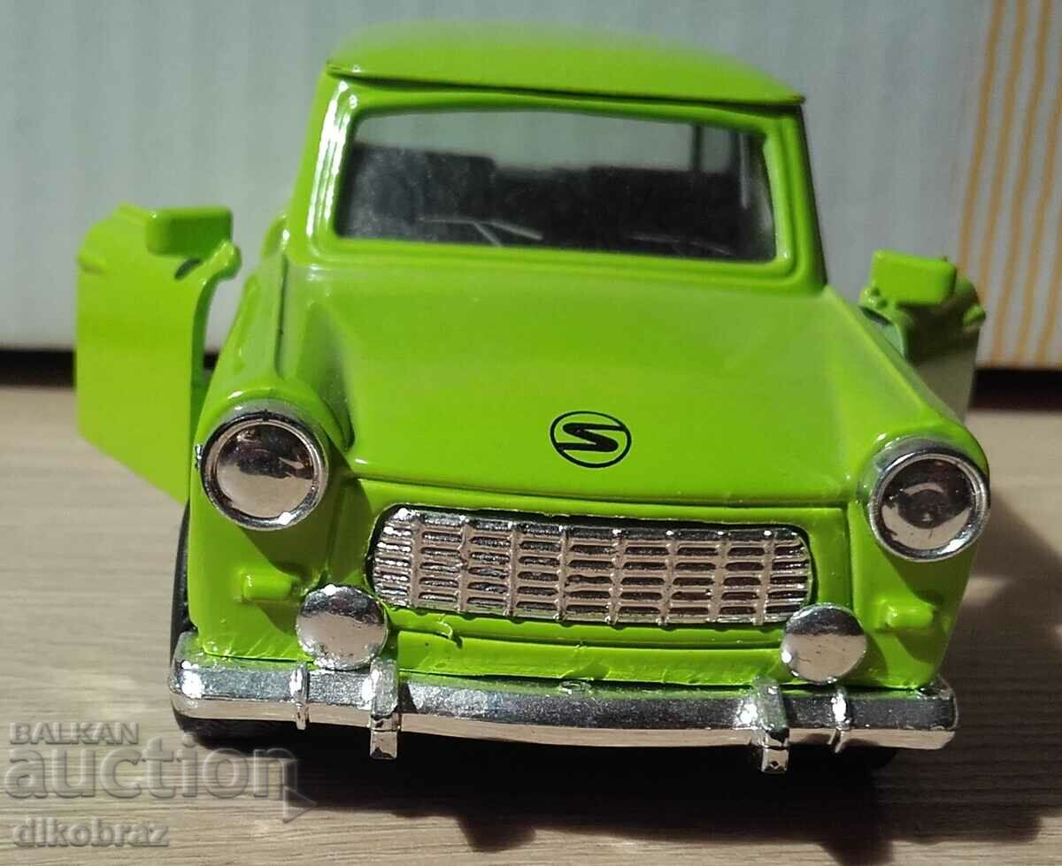 Auction TRabant / Trabant 601- Trolley for collection Auction TRabant / Trabant 601- Trolley for collection