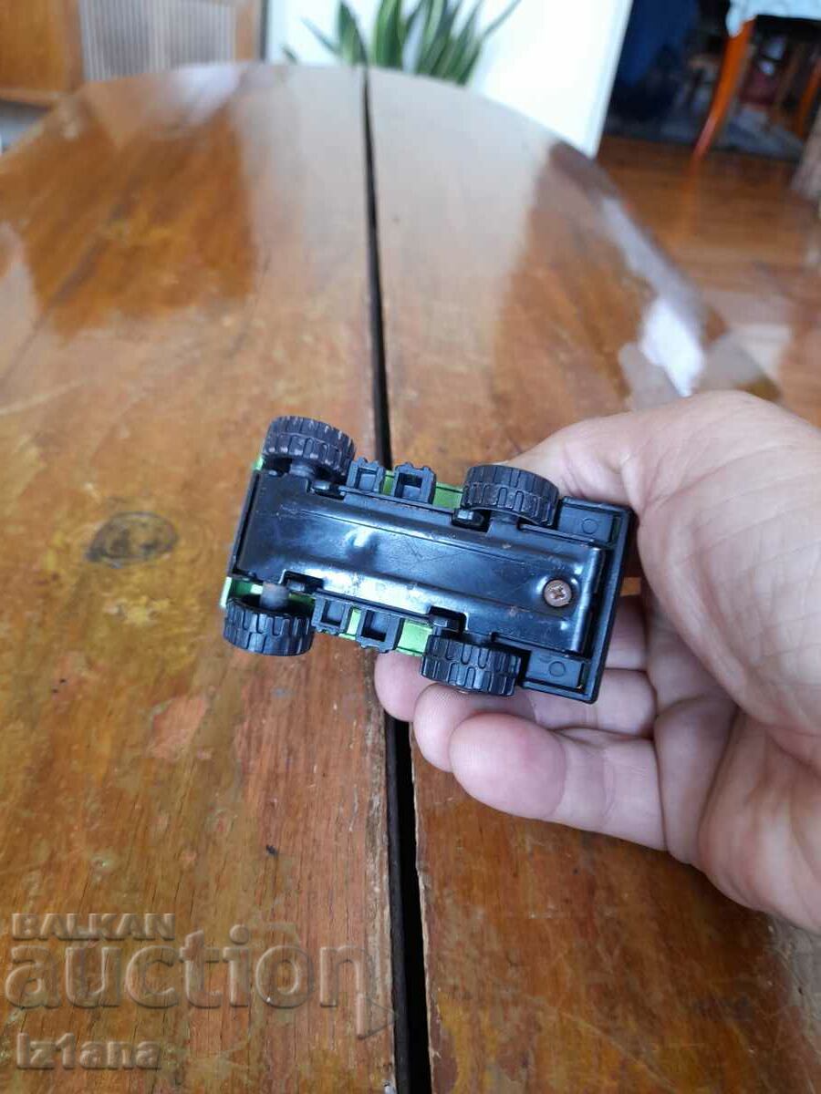 Old Micro Truck - 5 Old Micro Truck - 5