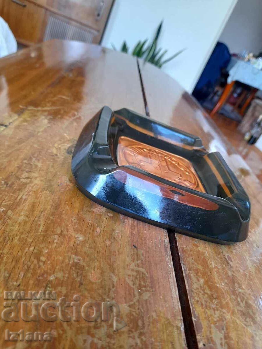 Old ashtray APC Dunav Svishtov with price 45.00 BGN | € 23.01 Old ashtray APC Dunav Svishtov with price 45.00 BGN | € 23.01