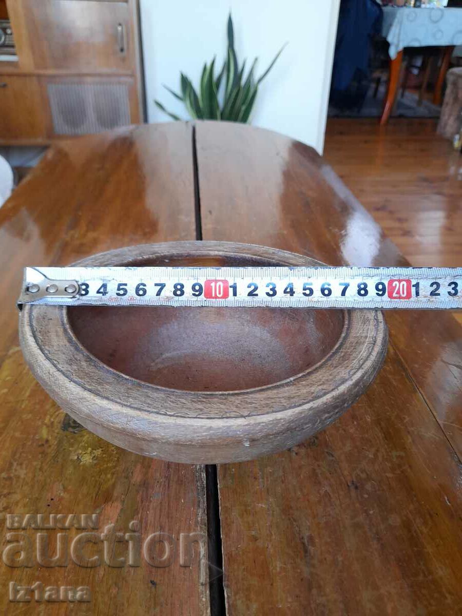 Auction Old wooden mortar and pestle Auction Old wooden mortar and pestle