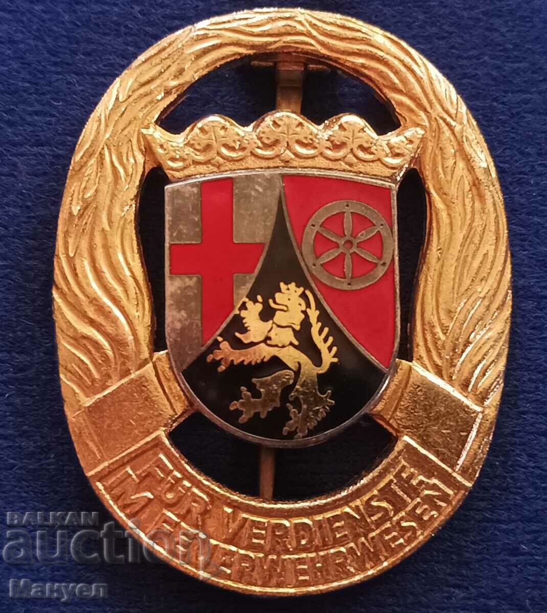 Fireman's Award Badge 35 years of excellent service. with price 44.90 BGN | € 22.96 Fireman's Award Badge 35 years of excellent service. with price 44.90 BGN | € 22.96