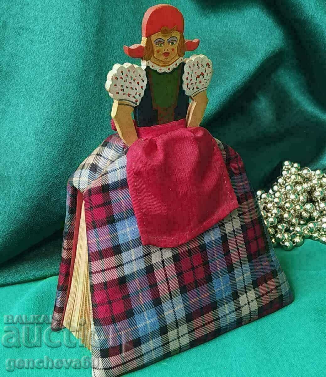 DOLL - Interesting old photo album/photo - 7 DOLL - Interesting old photo album/photo - 7