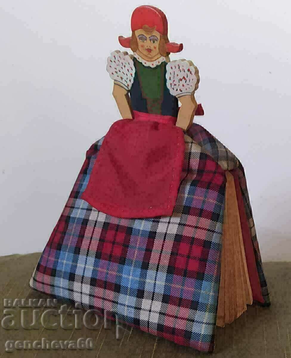 DOLL - Interesting old photo album/photo DOLL - Interesting old photo album/photo