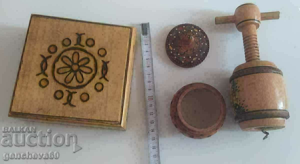 Corkscrew, salt shaker and jewelry box/wooden with price € 15.00 | 29.34 BGN