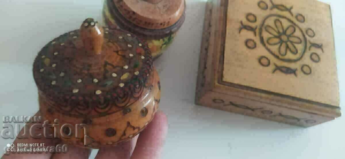 Corkscrew, salt shaker and jewelry box/wooden - 6