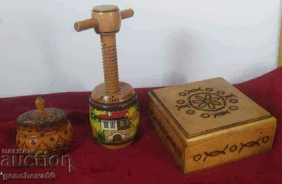 Corkscrew, salt shaker and jewelry box/wooden