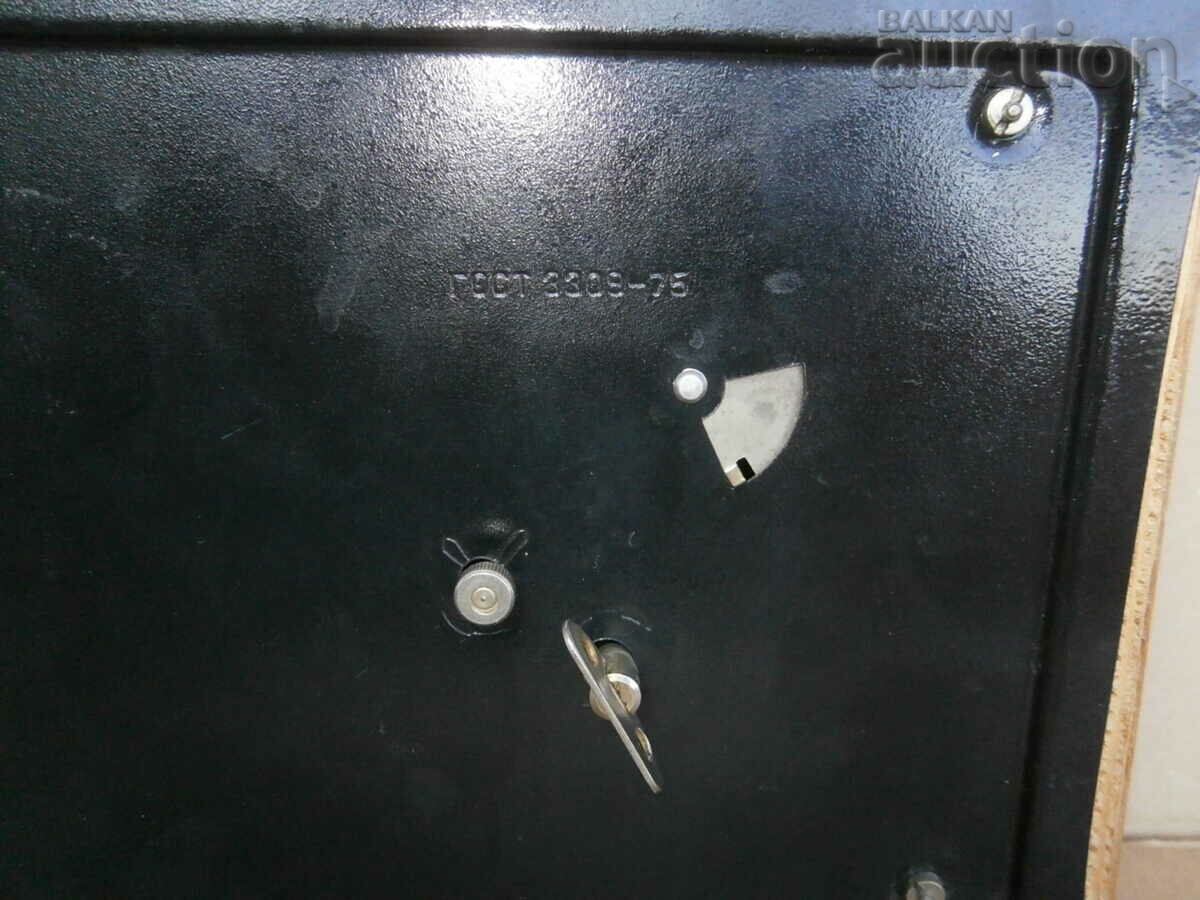 МаяК 70те Сделано в СССР седмичен с термометър и барометър - 7 МаяК 70те Сделано в СССР седмичен с термометър и барометър - 7