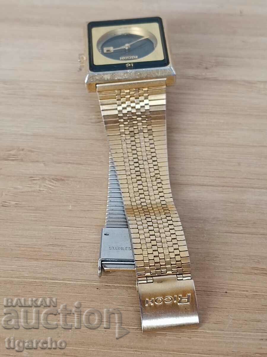 Auction Ricoh watch Auction Ricoh watch