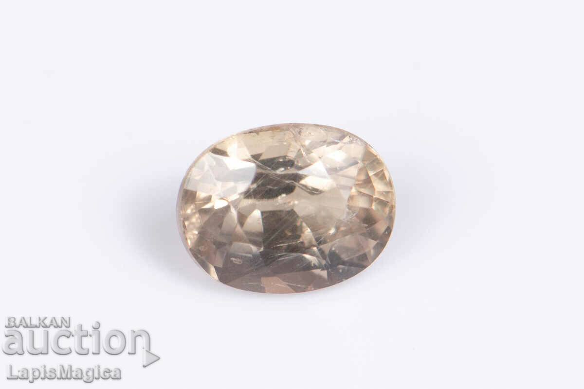 Yellow sapphire 0.98ct untreated fluorescent oval cut with price 60.00 BGN | € 30.68