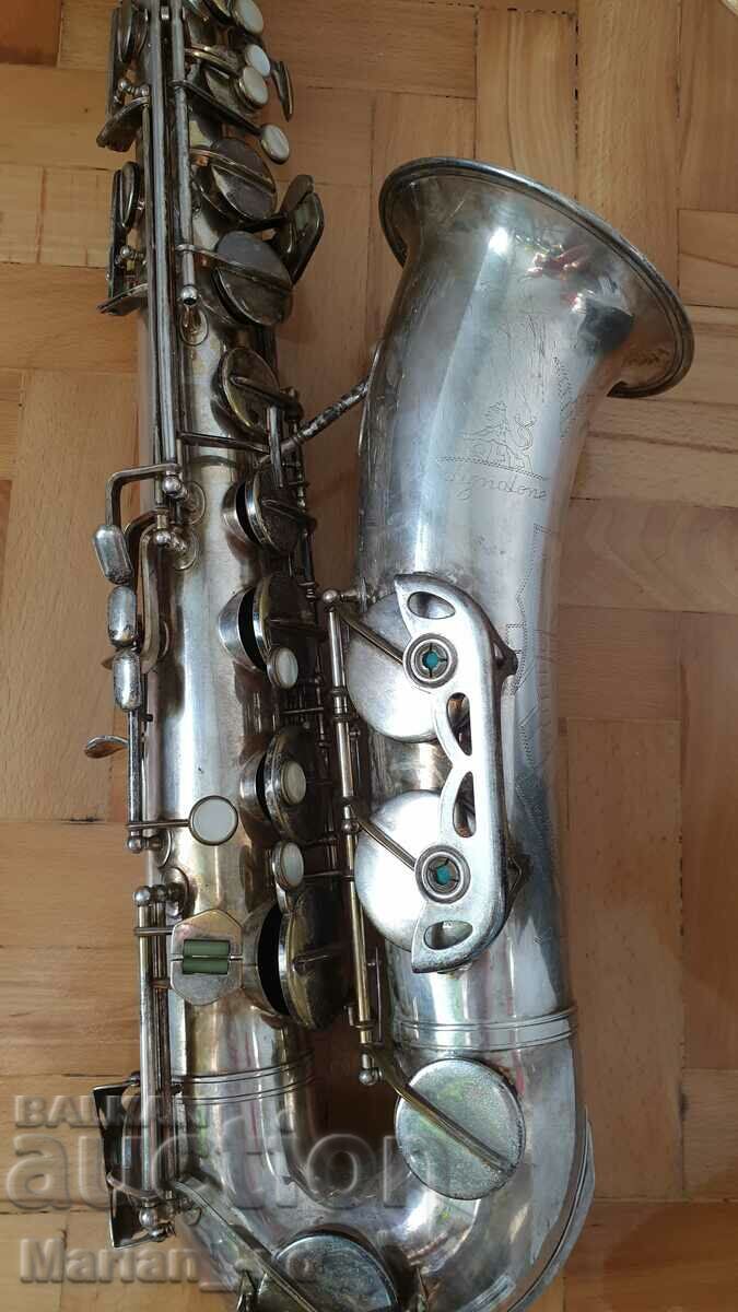 Amati Kraslice Classic Deluxe Silver Plated Saxophone - 6 Amati Kraslice Classic Deluxe Silver Plated Saxophone - 6