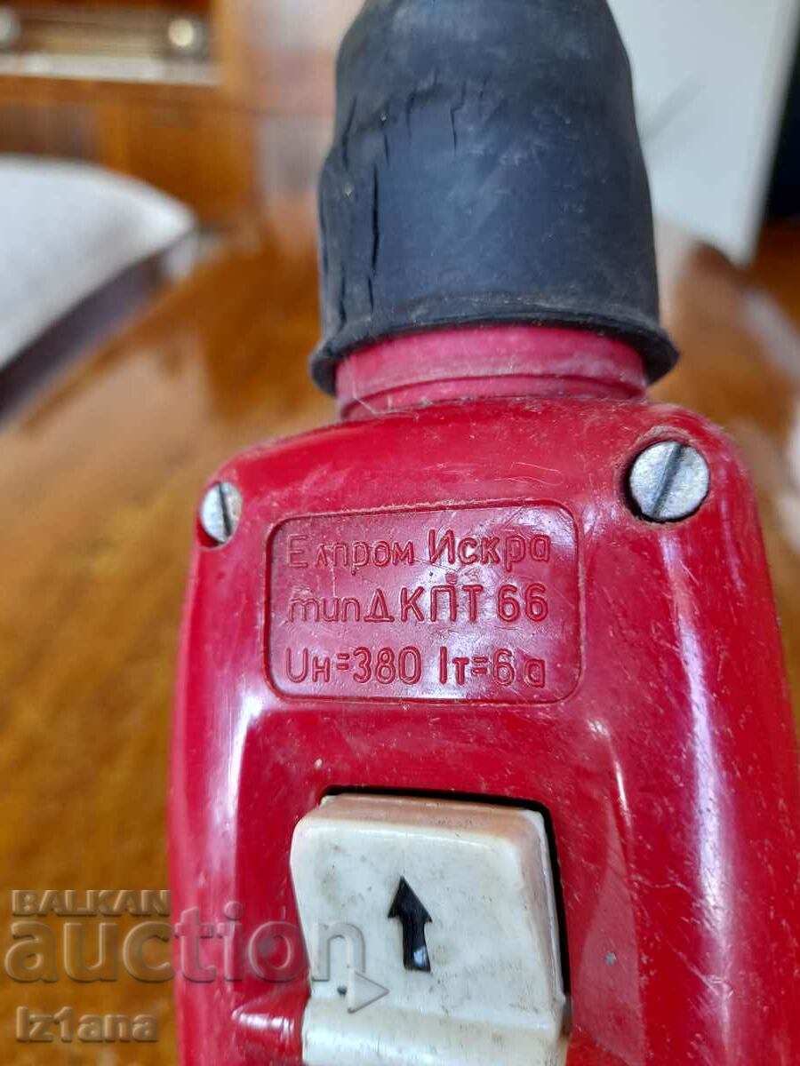 Delivery of Crane control panel, hoist, winch